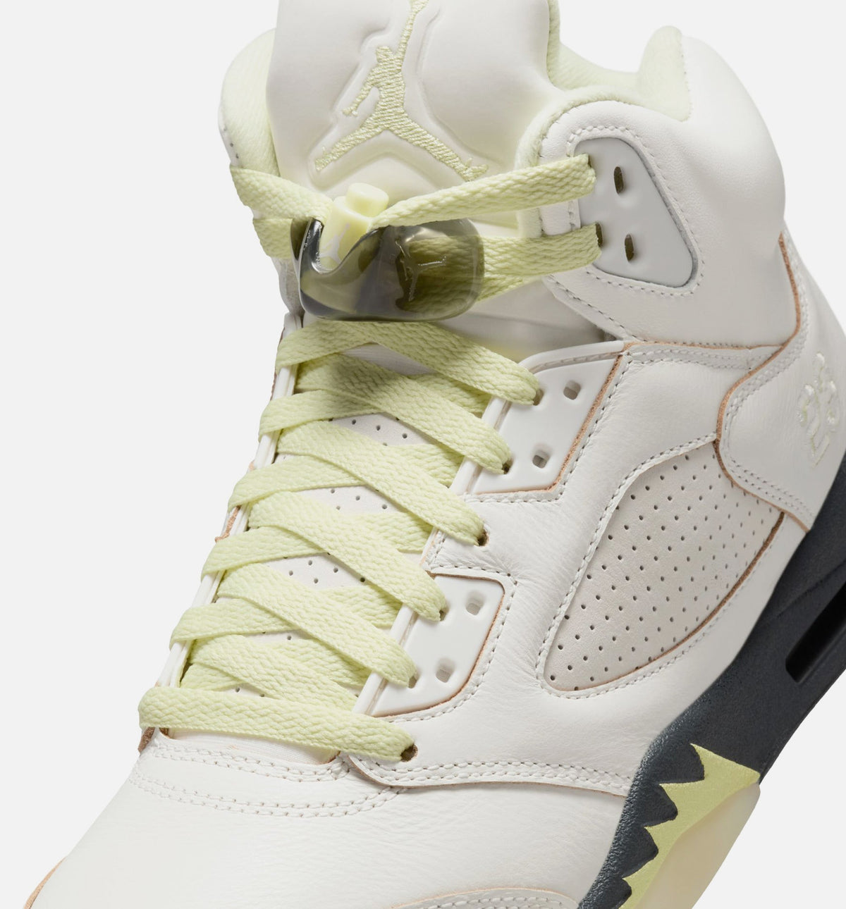 Air Jordan 5 Retro Sail & Luminous Green Women's Lifestyle Shoes - Sail/Luminous Green/Anthracite