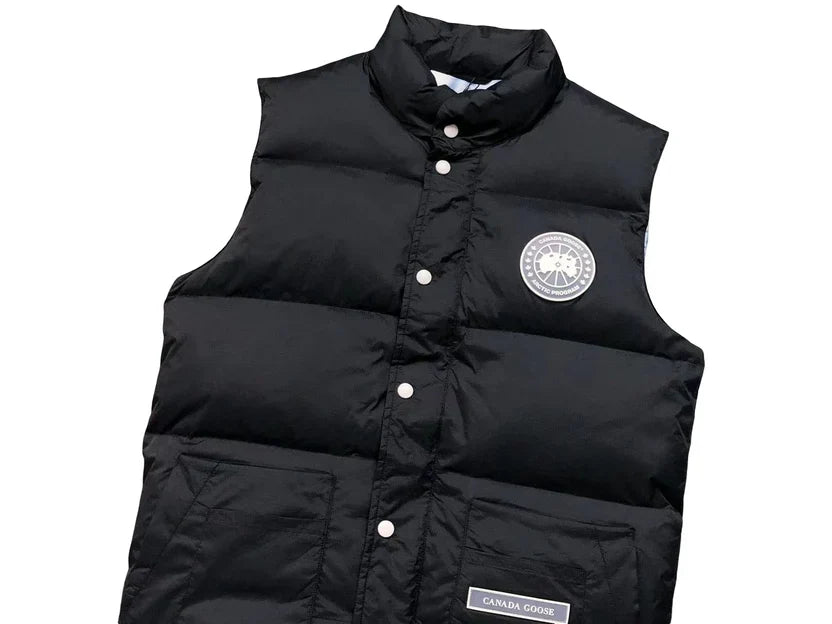 Canada Goose Arctic Freestyle Gilet in Black