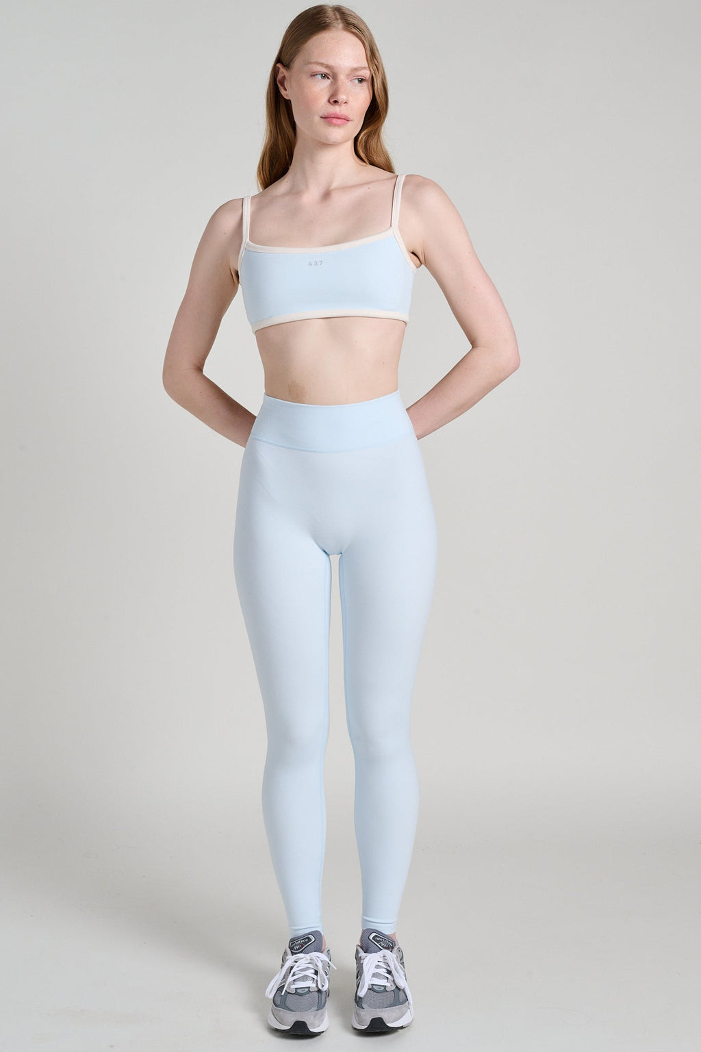 The Essentials Legging